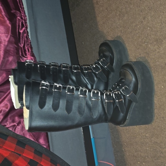 Demonia Wide calf boots - Picture 2 of 5